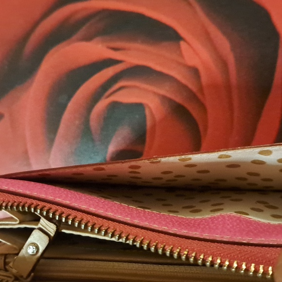 Kate Spade Wallet - Picture 6 of 7